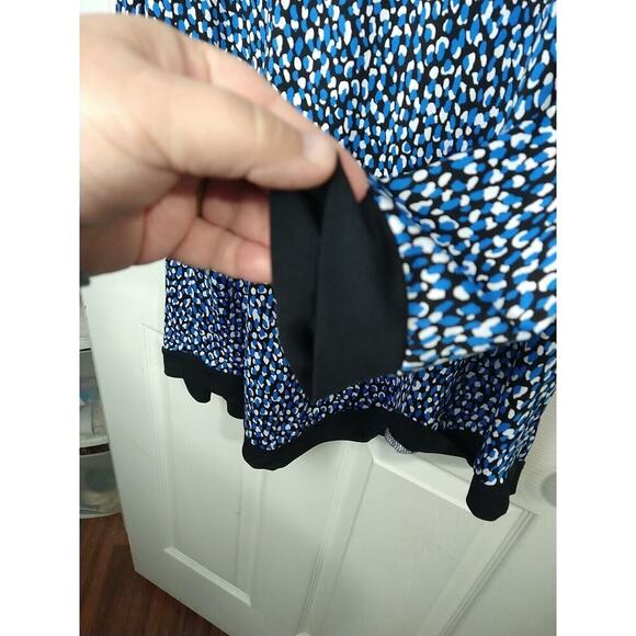 Croft & Barrow Woman XL Blouse Blue White Polkadot Asymmetrical Hemline Business - Picture 8 of 10